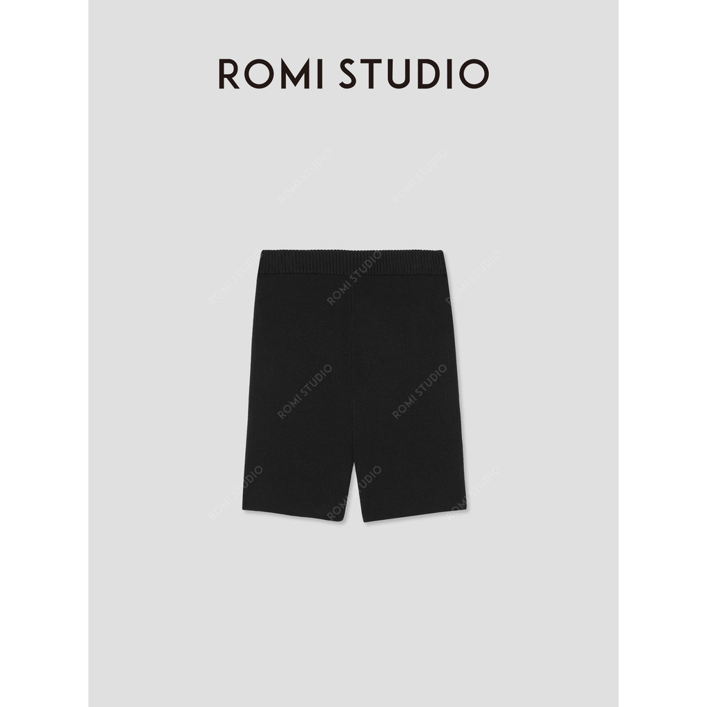 R ROMI STUDIO Urban Sports ผ้าฝ้ายยืดหยุ่นสูงเอวยางยืดถักกางเกงขาสั้นลําลอง RW25SXG0143