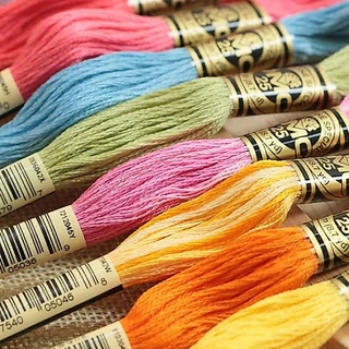 ไหมปัก DMC เบอร์ 25 (ราคาต่อโหล) made in france ของแท้ผลิต lotใหม่ทุกกล่องจ้า