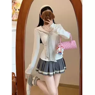 ส่งจากไทยทุกวัน เสื้อยืดแขนยาวผู้หญิง สีพื้น น่ารักๆ สไตล์เกาหลี ผ้ายืด นุ่ม มีสีให้เลือกมากมาย