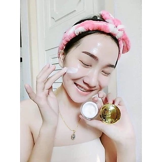 ครีมสโนไวท์ ครีมหน้าใส อาร์บูตินครีม ทาก่อนนอน ลดสิวฝ้า