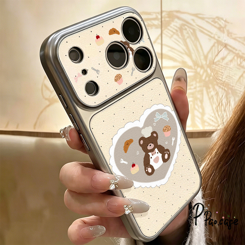 เคสสัมผัสหนังแท้ ลายหมีเบเกอรี่ สไตล์น่ารักกันกระแทก เคสไอโฟน13สำหรับ iPhone 15 16 17 11 12 13 14 Pro Max 15 16 14 Plus