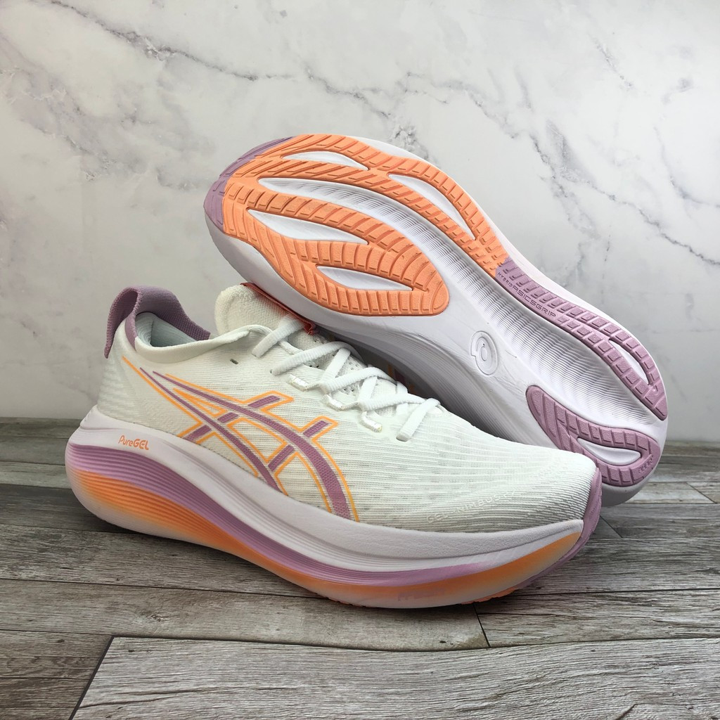 NIMBUS 27 รองเท้าวิ่ง MPCO