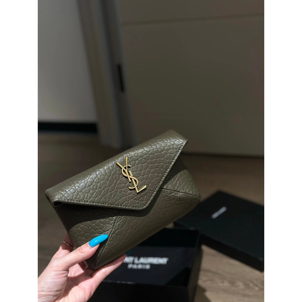 YSL Chain Bag YSL Envelope Bag กระเป๋าคลัทช์ YSL calypso Mini Chain Bag Bubble Leather Envelope Shou