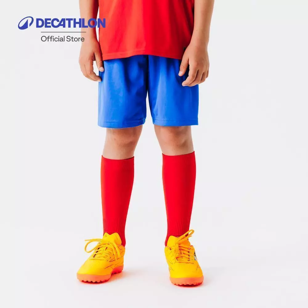 Decathlon Kids' Football Shorts Essential กางเกงขาสั้นใส่เล่นฟุตบอลสำหรับเด็ก รุ่น Essential - Blue
