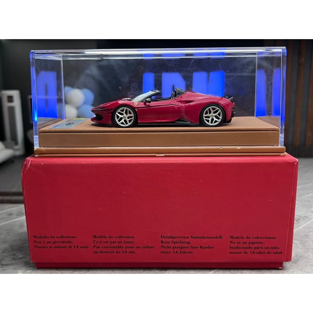 คลังสินค้าพร้อมจัดส่งทันที LOOKSMART เรซิ่น 1: 43 Ferrari J50 Convertible Edition Japan 50th Anniver