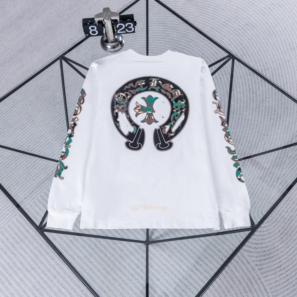 1IW4 Chrome Hearts ฤดูใบไม้ผลิฤดูใบไม้ร่วงกระเป๋าหน้าอกภาษาสันสกฤตพิมพ์เสื้อยืดแขนยาวผู้ชายผู้หญิงสไ