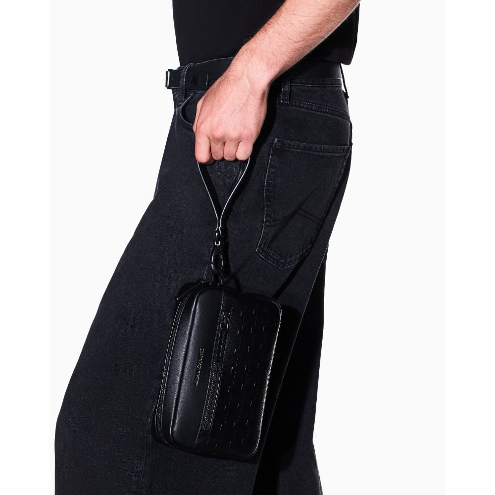 Armani Exchange حقيبة أدوات تجميل رجالية — أسود — صورة 5