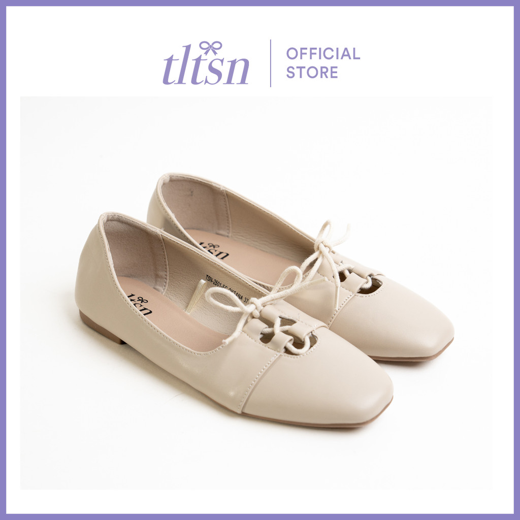 The Little Things She Needs - OKSANA Flatshoes รองเท้าผู้หญิง Ivory
