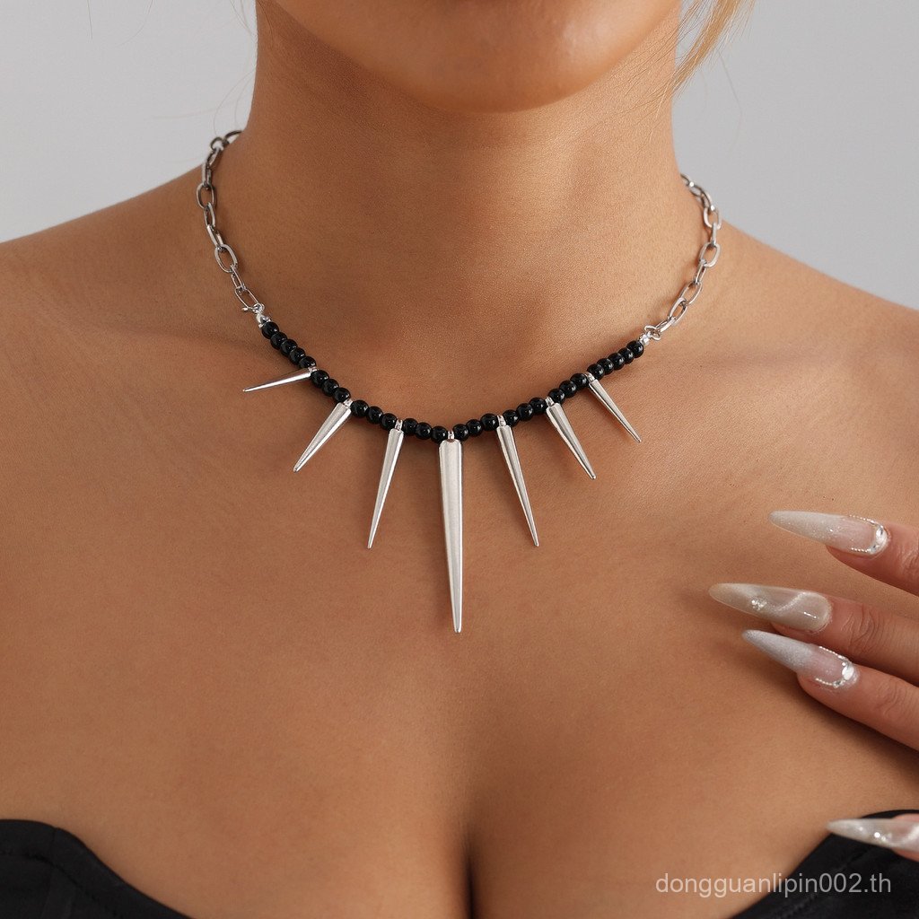 เครื่องประดับ Punk เย็บโซ่สีดําลูกปัด Rivet จี้สร้อยคอ Awl Clavicle CHAIN LKXM