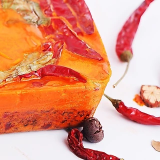 🌶️พร้อมส่ง🌶️ 名扬麻辣火锅底料ซุปก้อนหม่าล่า ก้อนใหญ่ 500 กรัม ทานได้5-6ครั้งเผ็ดชา หอม เครื่องเทศต้นตำรับจีนแท้ ชาบูหมาล่าา