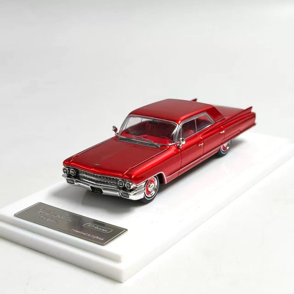 [คลังสินค้าพร้อม] MK 1: 64 Cadillac Deville Cadillac Deville Plain Alloy Car Model Ready Stock