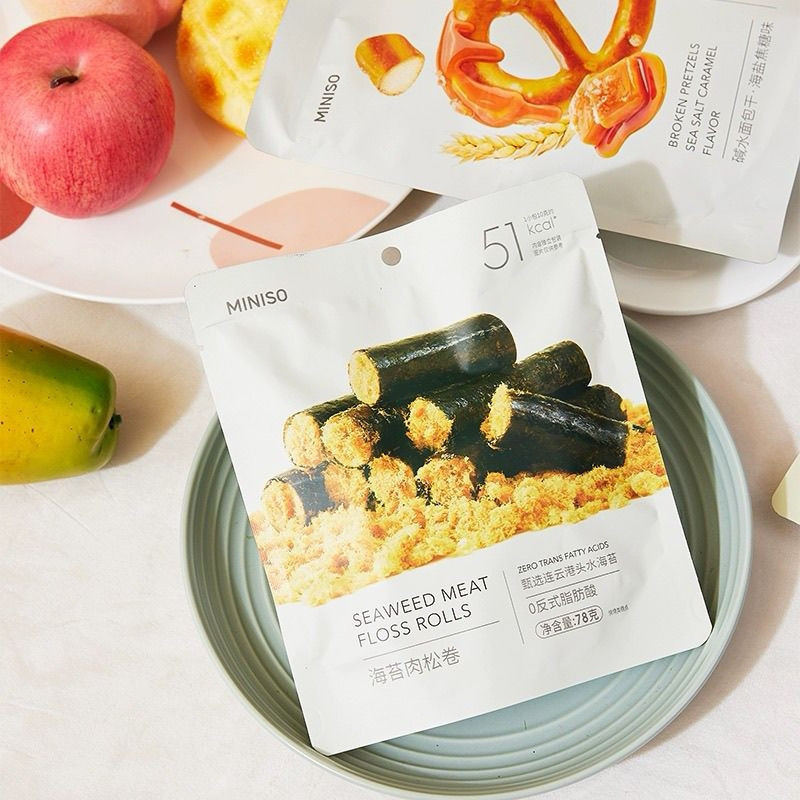 2026 สินค้าใหม่ Miniso Miniso Seaweed Pork Floss Egg Rolls บรรเทาอาการตะกละขนม Instant Snacks Seawee