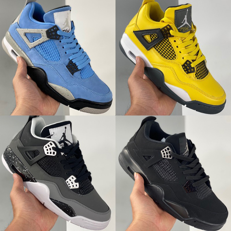 4 รองเท้าบาสเก็ตบอลสีน้ําเงินมหาวิทยาลัยย้อนยุค aj4 lightning fear pack black cat military Blue Men 