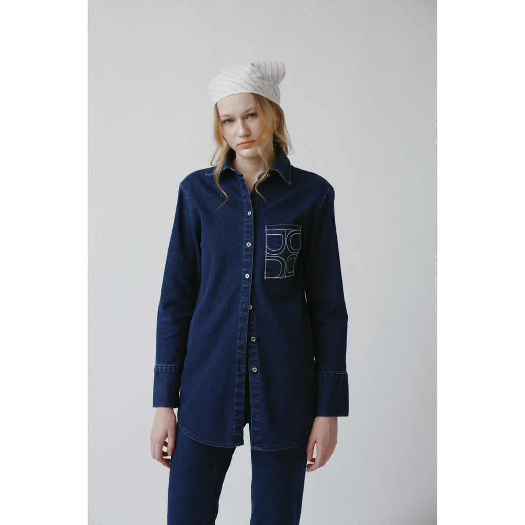 Elodie Washed Denim Shirt พร้อมจัดส่ง 20 ก.ย.2569