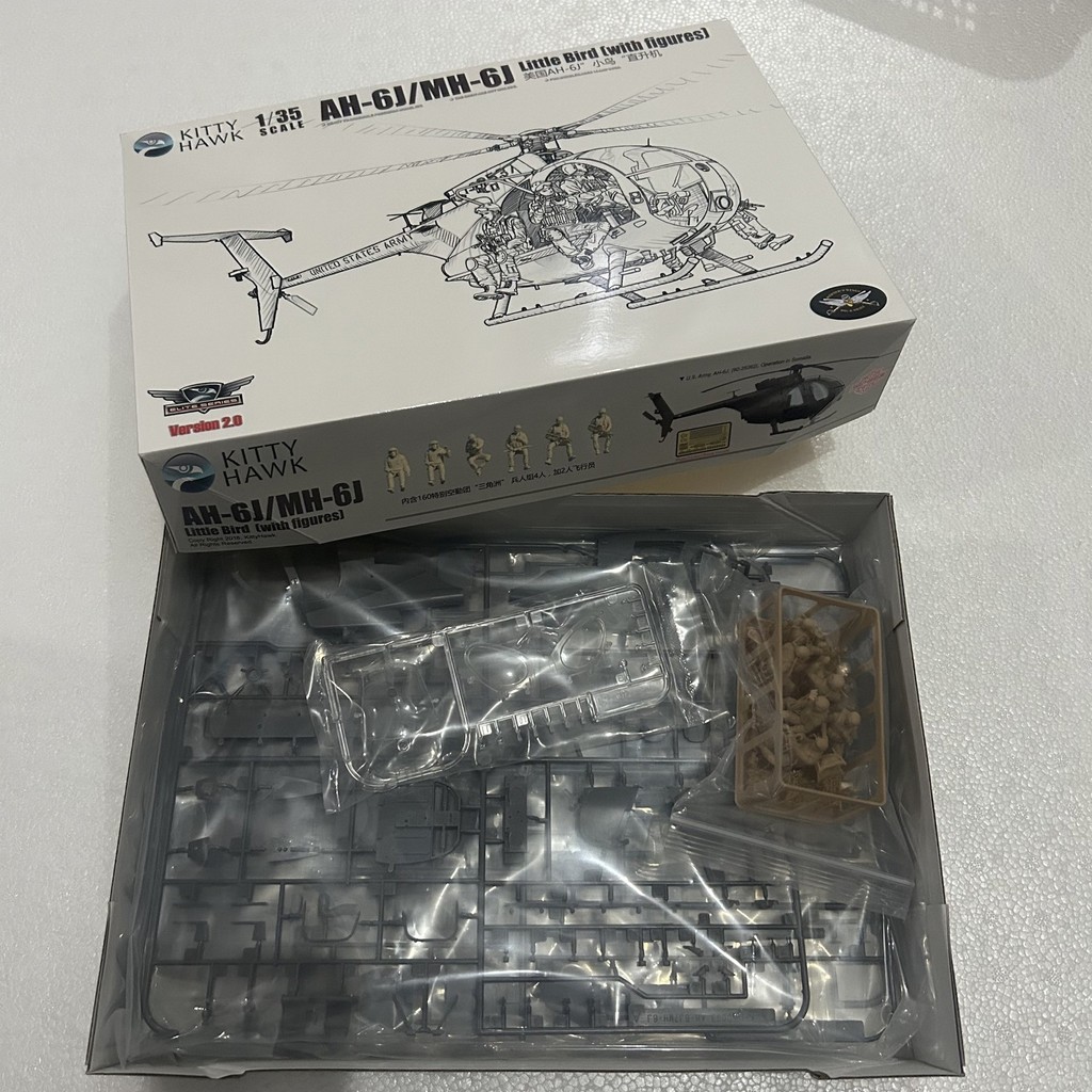 Kitty Hawk 50004 1/35 AH-6J/MH-6J Little Bird พร้อมฟิกเกอร์ Hot With Figures Limited