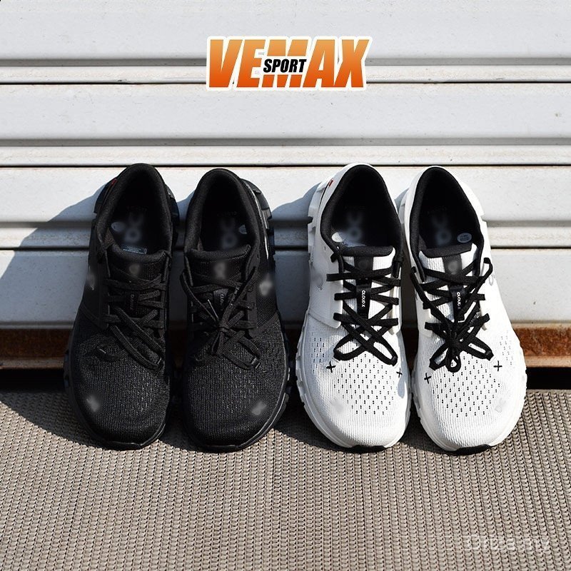 2026 On Running On Cloud X4 รองเท้าวิ่งผู้ชายและผู้หญิงน้ําหนักเบาระบายอากาศ YRED WD9H