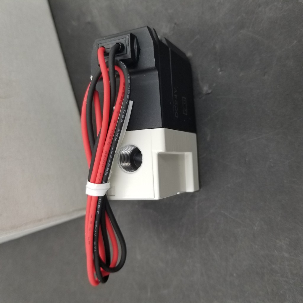 ยี่ห้อใหม่ของแท้ SMC Solenoid วาล์ว VT307-5G1-01/VT307-5G1-02 ราคาลอยได้