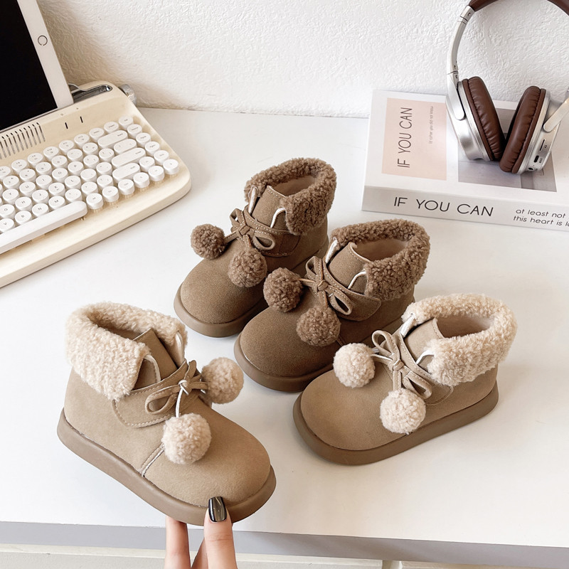 น่ารักสาวรองเท้าผ้าฝ้ายแฟชั่น Hairball ฤดูหนาวเด็กข้อเท้ารองเท้าอเนกประสงค์เด็กแฟชั่น Causal Snow Boot