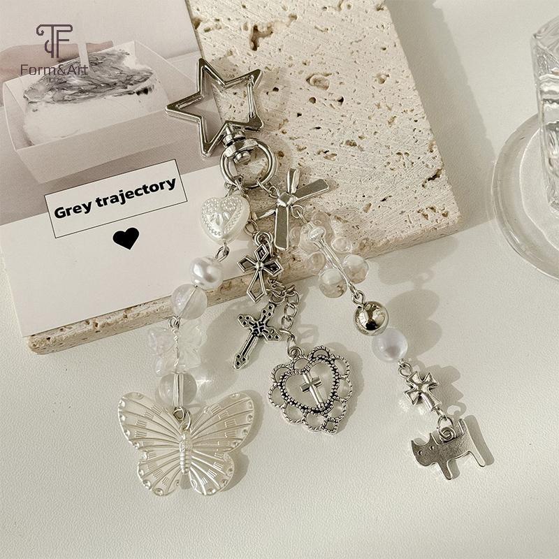 Form & Art Y2k ผีเสื้อ Love Key Chain หมี Cross ลูกปัดโทรศัพท์จี้หูฟัง Charm กระเป๋า Decor รถ Key แห