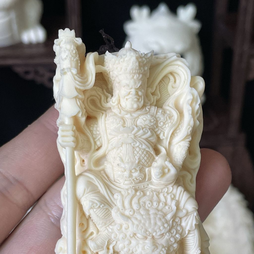 2025 ผลไม้งาช้าง Manjusri Puxian Yulong Guan ยี่ห้อ Daihetian Jizo ผู้ชายผู้หญิงสร้อยคองาช้างผลไม้ M