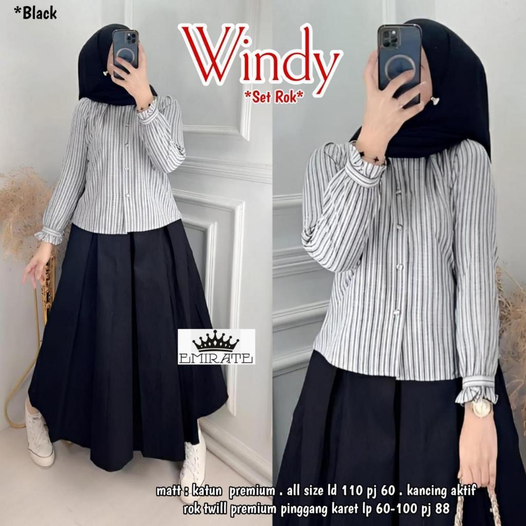 3010 WINDY SET SKIRT โดย EMiRaTe