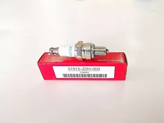 หัวเทียน ฮอนด้า GX35 แท้ 100% UMK435 UMR435 GX25 GX50 แท้ 100% Honda ราคาต่อ 1 ชิ้น