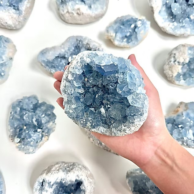 2026 สไตล์ใหม่ธรรมชาติ Lapis Lazuliuli คริสตัล Cluster คริสตัลหินหยาบ Lapis Lazuli คริสตัล Cave Lapi