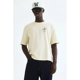 H&M(เอชแอนด์เอ็ม) เสื้อยืดพิมพ์ลายทรงสบาย ผู้ชาย 1344928_2