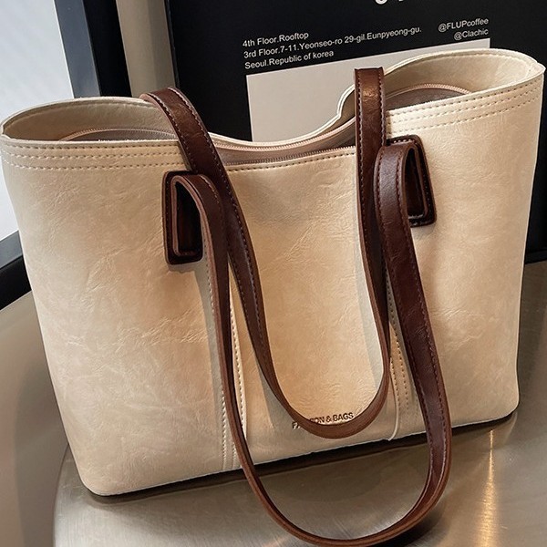 Contrast Color Large-ความจุกระเป๋าสะพาย Premium Texture Commuter Fashion Tote Bag O2VF