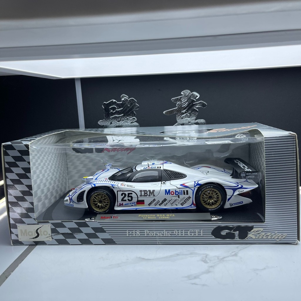 Maisto Maisto รูปภาพ 1: 18 Porsche 911 GT1 LM 1