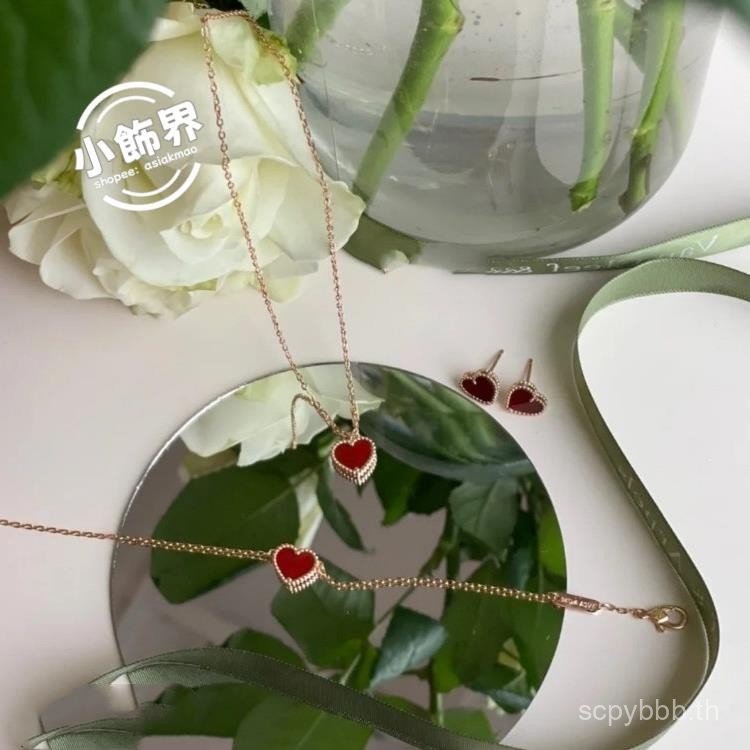 V Gold วัสดุ Carnelian สร้อยข้อมือรูปหัวใจสร้อยคอ Chalcedony Clover สี Retention สองปี TKN2