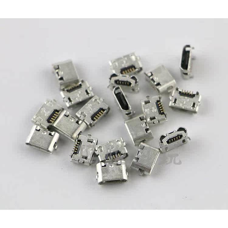 อุปกรณ์เสริม PS4 Handle ปลั๊กชาร์จ PS4 Gamepad ปลั๊กชาร์จ PS4 ปลั๊กชาร์จสั้น Pin