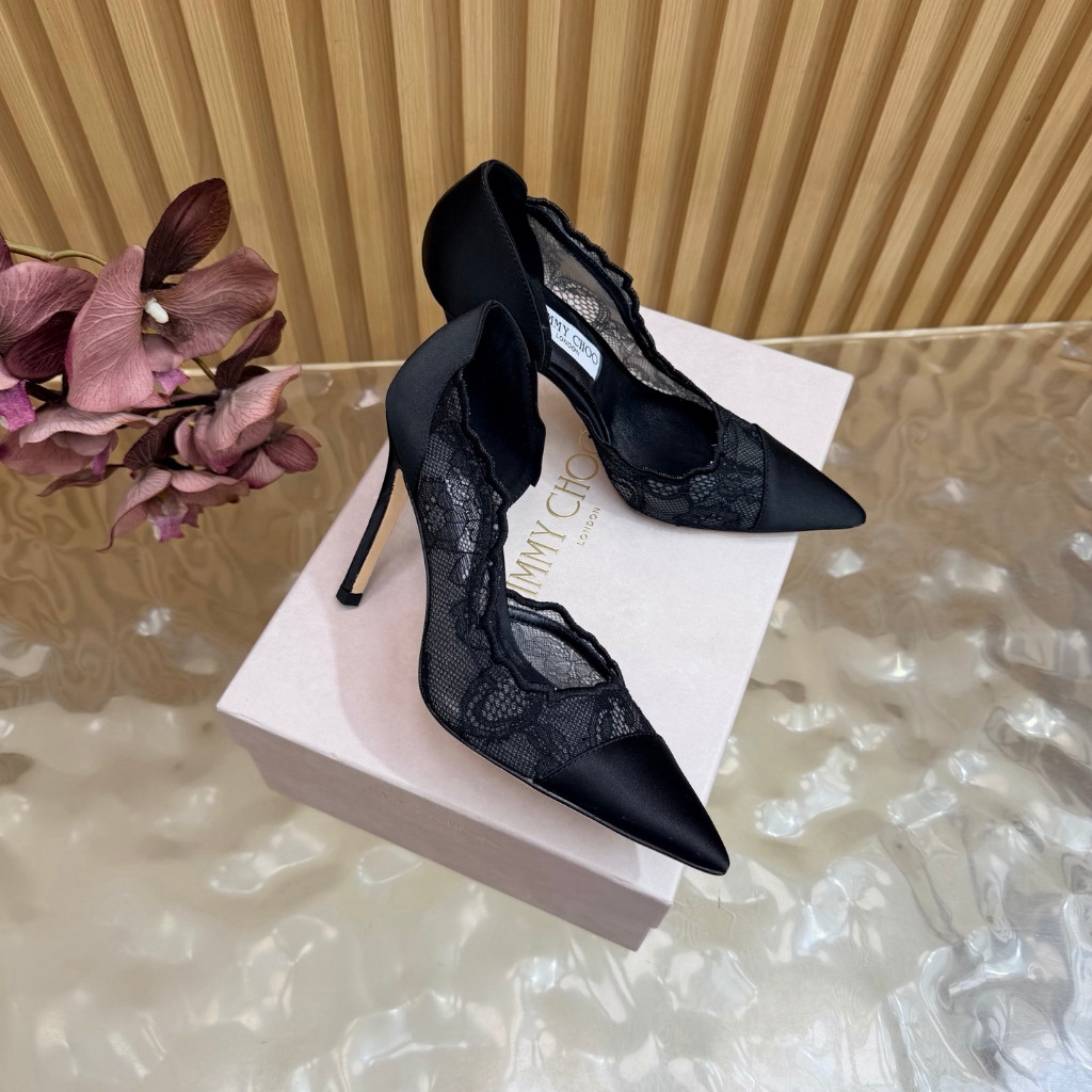 JIMMY CHOO Lace Stitching Ladies รองเท้าส้นสูงสไตล์ใหม่