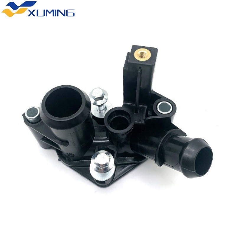 XM เครื่องยนต์ Coolant Water Outlet ที่อยู่อาศัยเทอร์โมสําหรับ Ford Focus C Max Fiesta 7M5G-8K556-AC