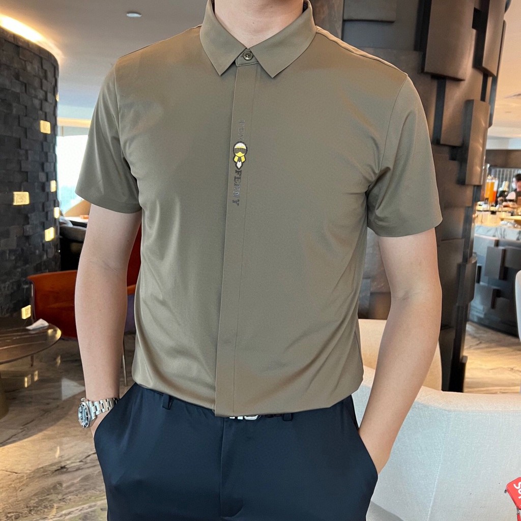 Fendi/fendi เสื้อเชิ้ตลําลองธุรกิจผู้ชายแฟชั่น Gilding ตัวอักษร Lafayette เสื้อเชิ้ตแขนสั้นผู้ชาย