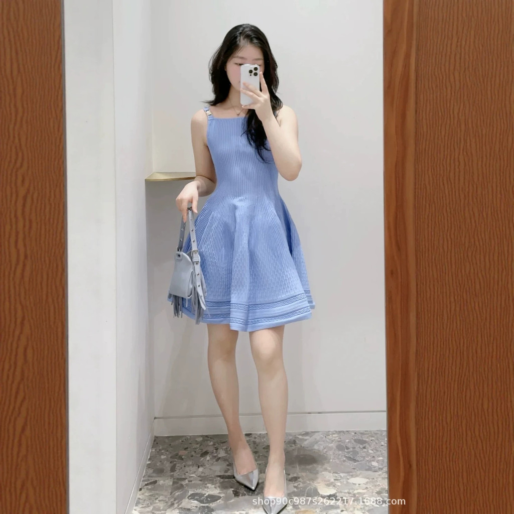 RHEX Self Portrait Elegant Early ฤดูใบไม้ร่วงสไตล์ใหม่ Classy สแควร์คอแคบ-เอว Jacquard ถักร่ม Hem ชุ