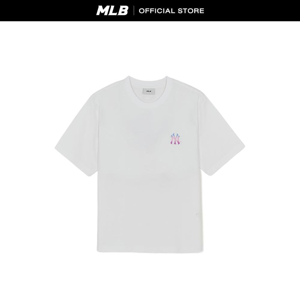MLB เสื้อยืด ยูนิเซ็กซ์ Basic Flash Mega Logo Over Fit T-Shirts รุ่น 3ATSB6063 50WHS สีขาว
