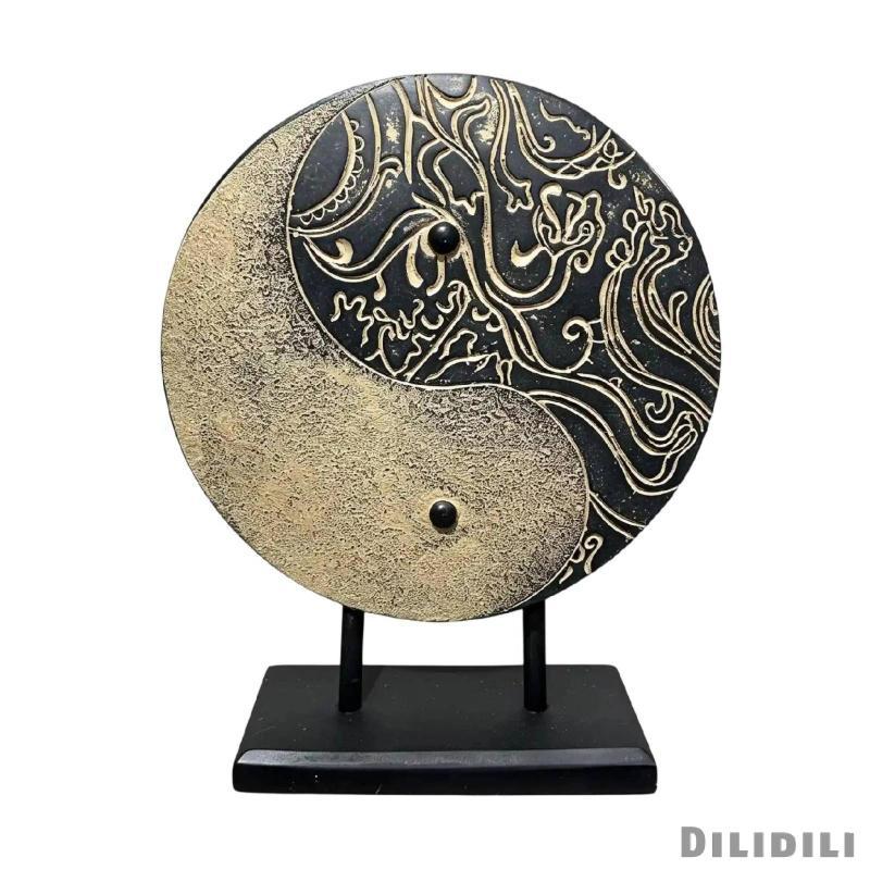 [Dilidili] Yin Yang Sculpture สีดําและสีขาว Yin-Yang Sculpture Textured Disc เครื่องประดับพร้อมฐานสํ