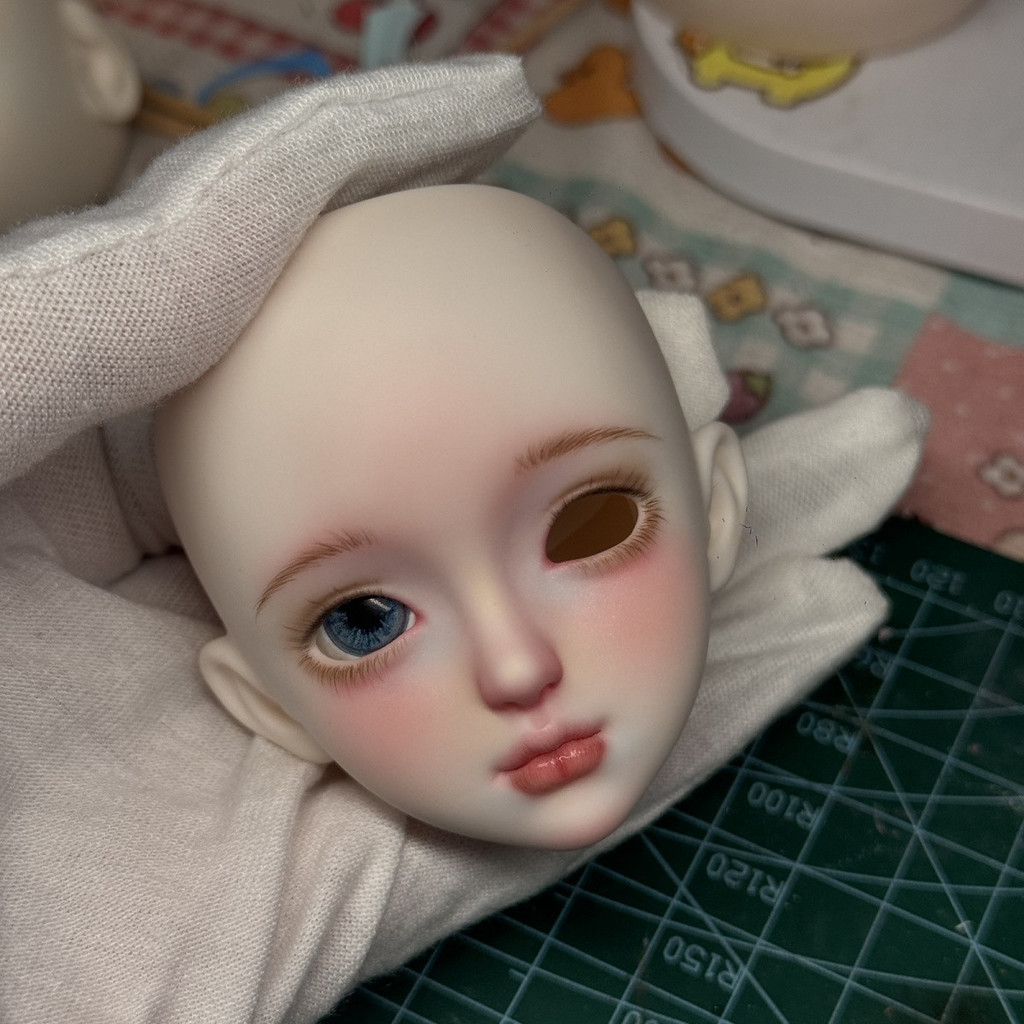 พร้อมสต็อก bjd Quarter Baby Head Quarter Makeup Baby Head ผลิตภัณฑ์สําเร็จรูปหัวรับประกันของแท้ z มื