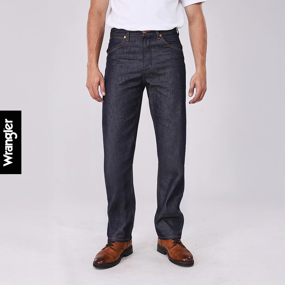 WRANGLER กางเกงยีนส์เอวกลางทรงขากระบอก MWZ รุ่น WR WRMWZ213 แรงเลอร์ กางเกงยีนส์ เสื้อผ้าผู้ชาย กางเกงผู้ชาย DENIM