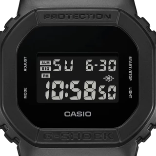 CASIO นาฬิกาข้อมือผู้ชาย G-SHOCK รุ่น DW-5600UBB-1DR สายเรซิ่น สีดำ