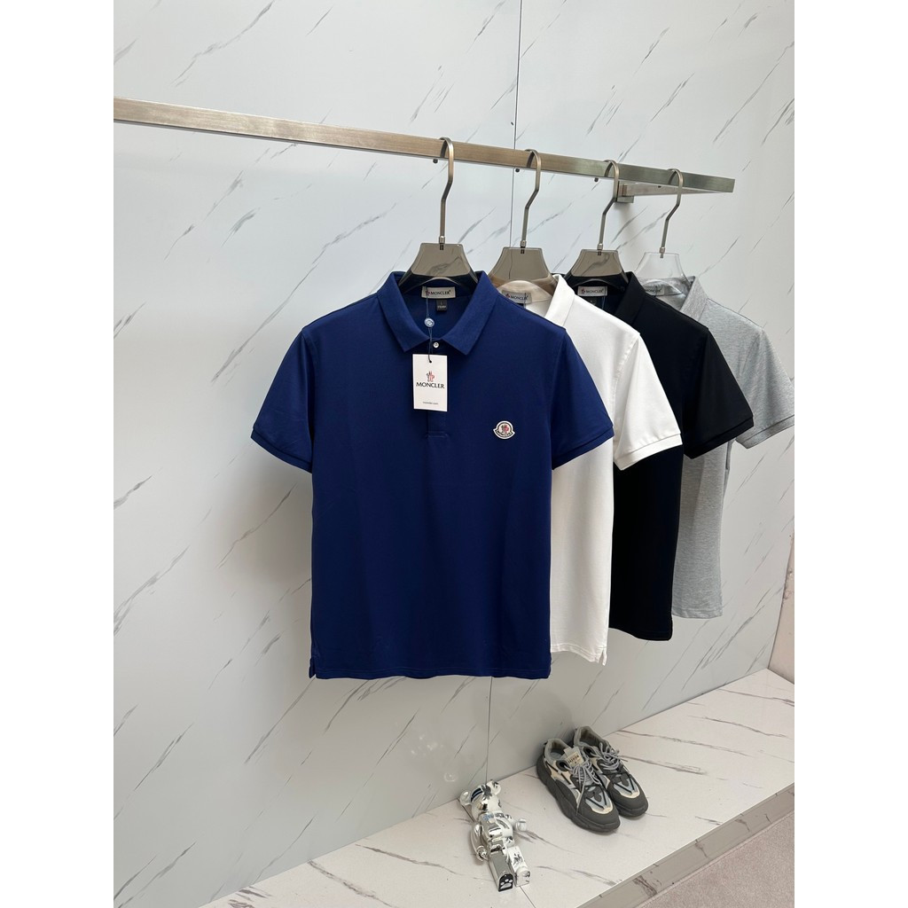 Moncler/Moncler 2026 คลาสสิกรอบคอแขนสั้นเสื้อยืดผู้ชายผู้หญิงสไตล์ผ้าฝ้าย 100% ที่กําหนดเองหลวมขนาดใ