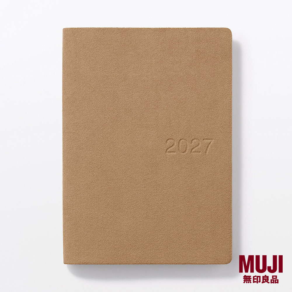 MUJI Faux Suede Monday Start Month/Weekly Planner จากธันวาคม 2026