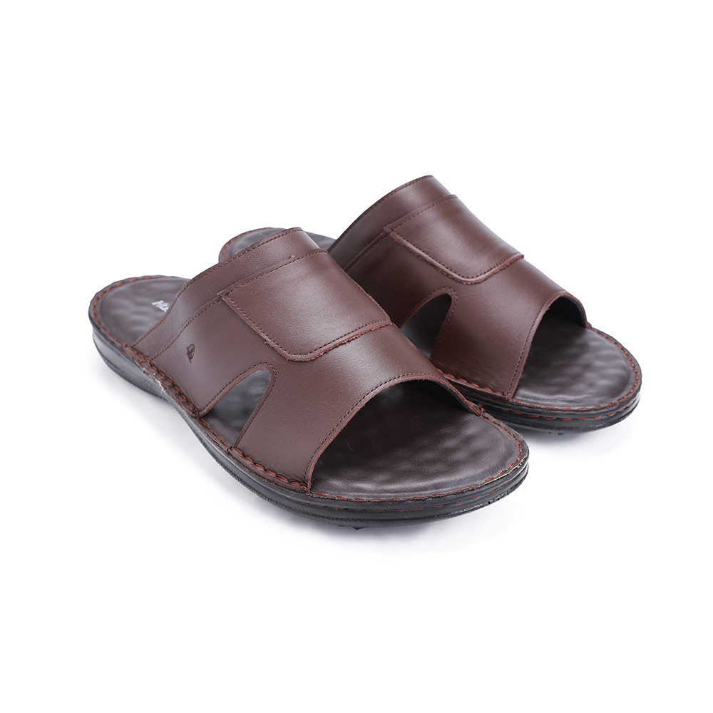 Hush Puppies شبشب رجالي — بني