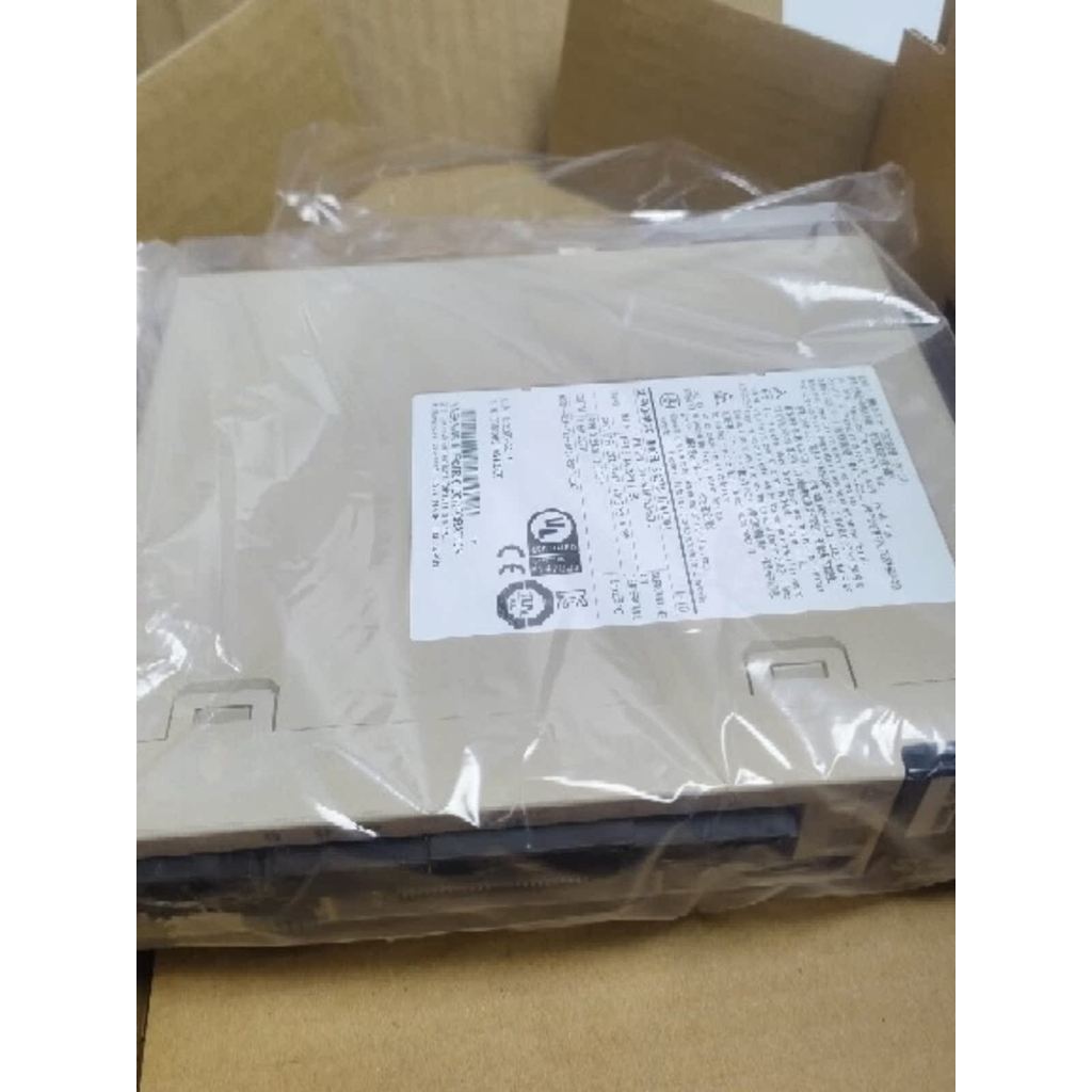 ไดรฟ์อันชวน SGD7S-1R6A00A/R90A00A/SGM7J-01AFC6S/04AFC6E/2R8A02