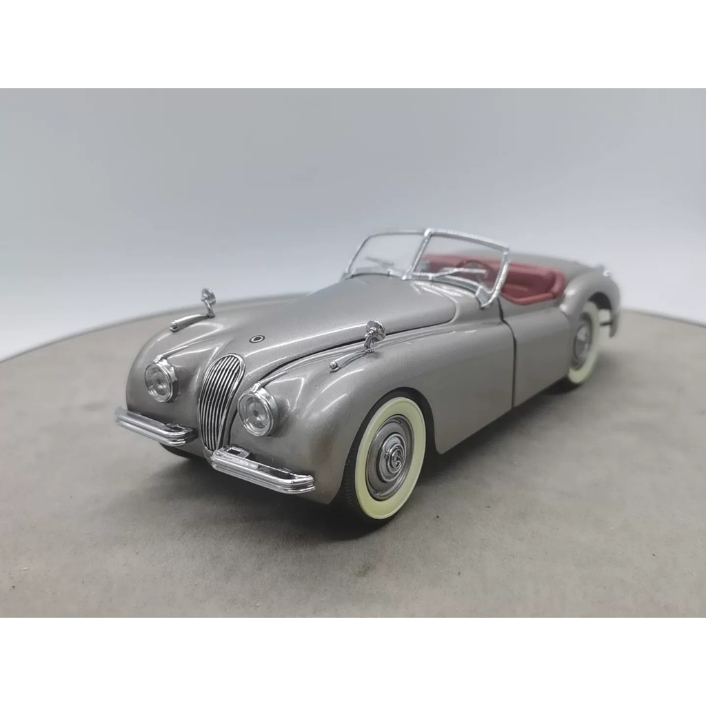 1949 Jaguar XK120 โมเดลรถอัลลอย 1: 24 หมดพิมพ์สไตล์อังกฤษ (หากคุณมีคําถามใด ๆ ติดต่อฝ่ายบริการลูกค้า
