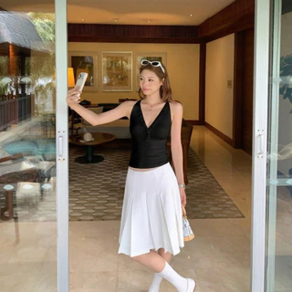 cherryshop พร้อมส่ง เสื้อสายเดี่ยวคอวีเซ็กซี่สไตล์เกาหลีสำหรับผู้หญิง ด้วยปุ่ม เข้ารูป หลากสี