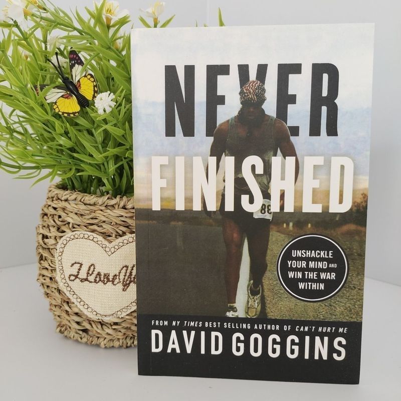 ในสต็อก ไม่เคยจบโดย David Goggins