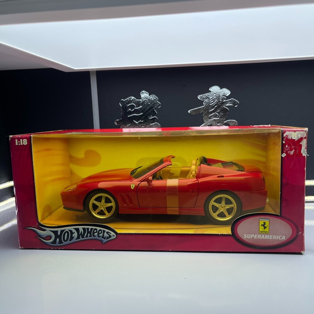Hot Wheels Hot Wheels 1: 18 Ferrari Ferrari Ferrari Ferrari