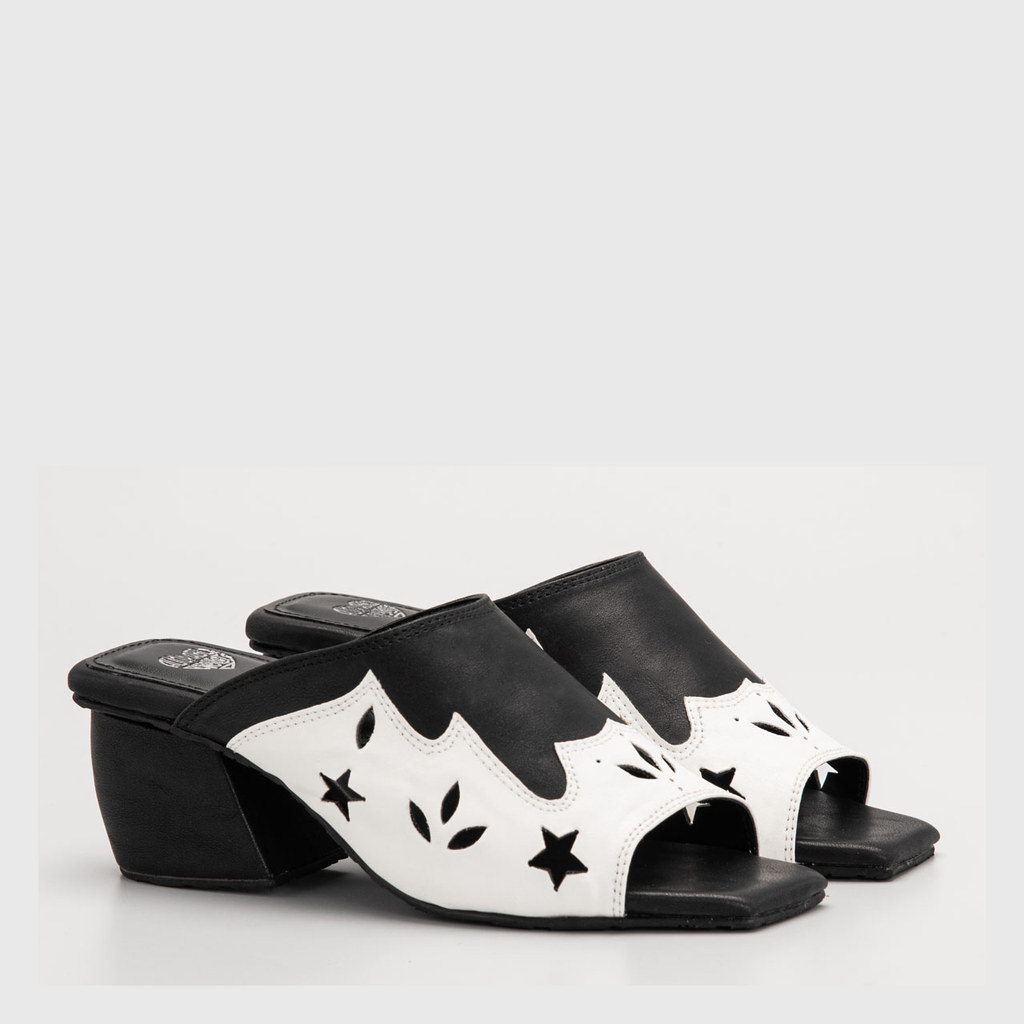 โครงการที่น่ารัก - Revesya Heels BnW - รองเท้าแตะผู้หญิง